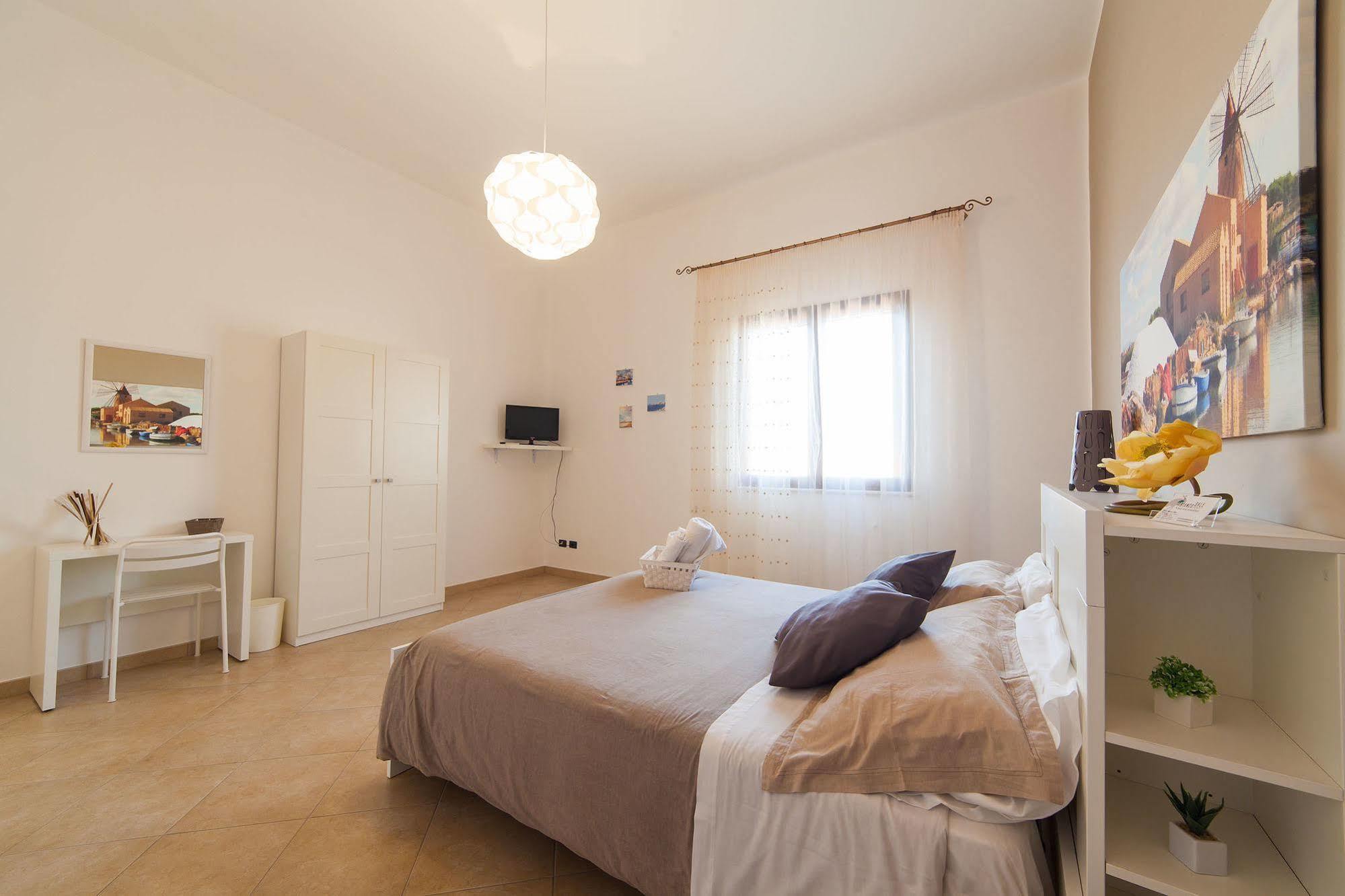 Bianco Sale Trapani Bed & Breakfast Rilievo Eksteriør bilde